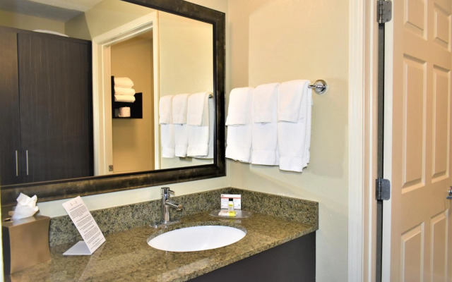 Staybridge Suites North - Albuquerque by IHG