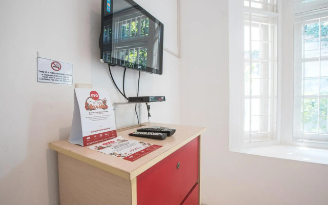 Super OYO 332 Residence G17 Kemang
