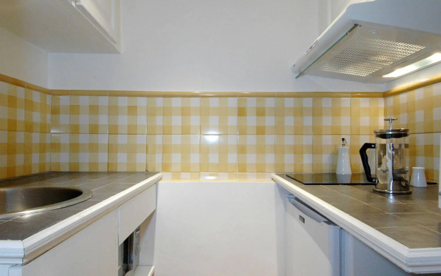 Mithouard Apartment