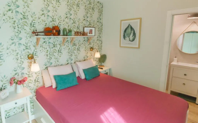 A 10 min del centro, Gran jardin privado, WIFI fibra