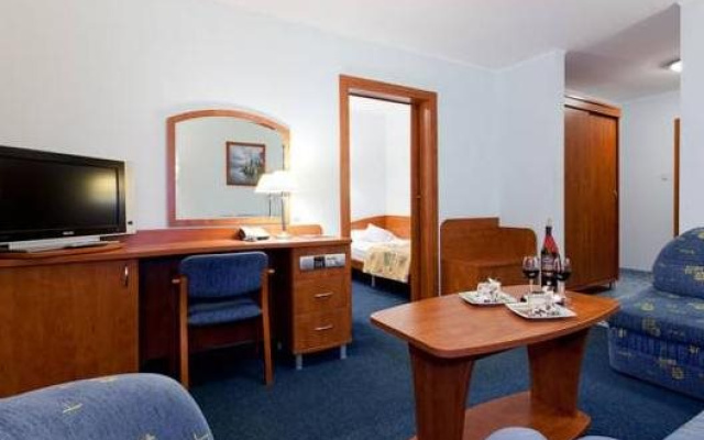 Hotel Wellness Medical Spa Unitral