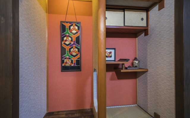 Shiki Homes - Shinobi