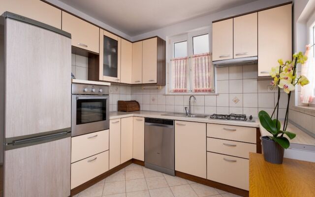 Apartment Lo-mar