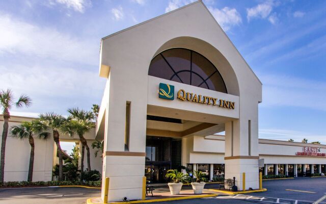 Clarion Hotel & Conference Center Tampa