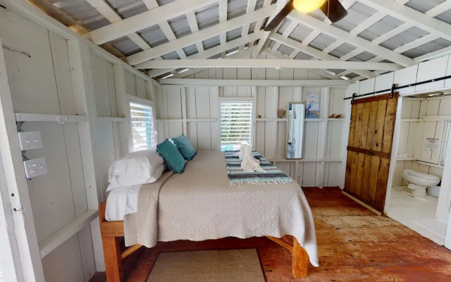 Ranguana Caye Cabanas