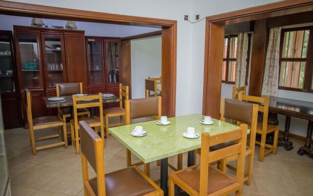 Hibis Hotel