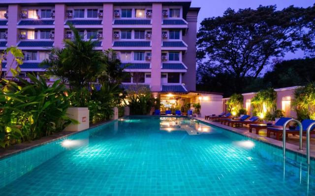 Sakulchai Place Hotel
