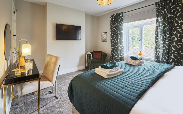 Host Stay South Riggs