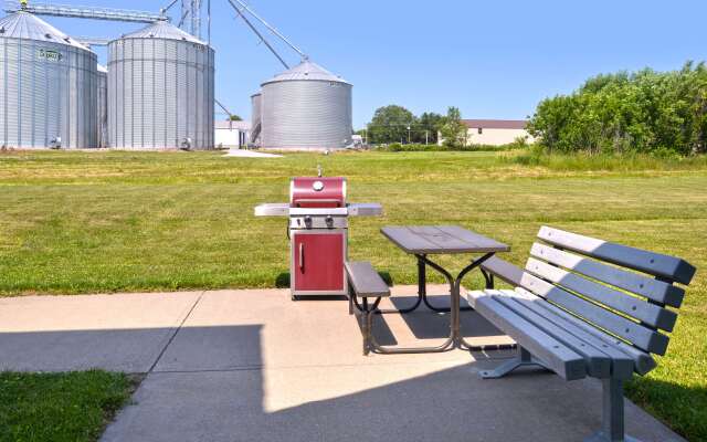 Americas Best Value Inn & Suites Maryville