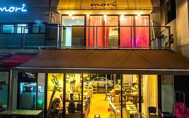 Paju Mori Café Pension