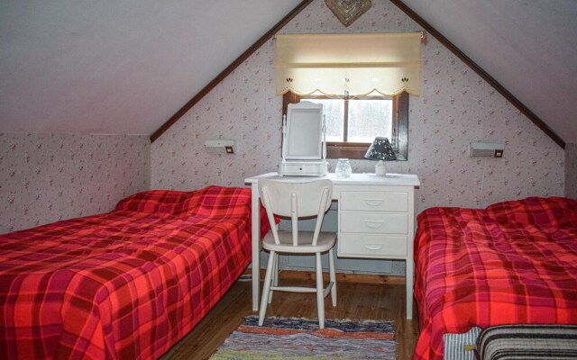 Nice Home in Borgholm With 5 Bedrooms and Wifi