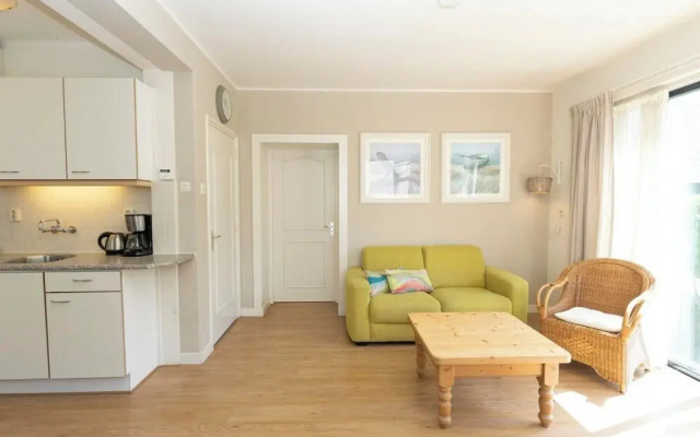 Cozy Texel Retreat With Garden