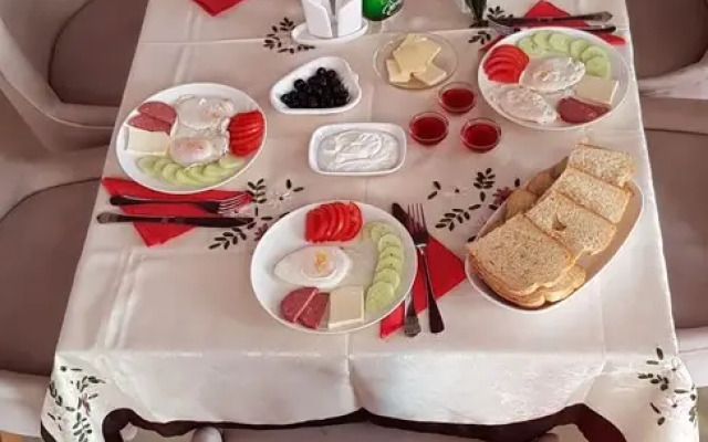 Eleganti
