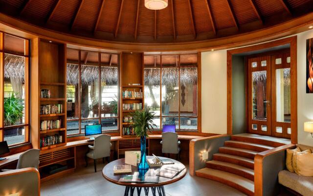 Anantara Dhigu Maldives Resort