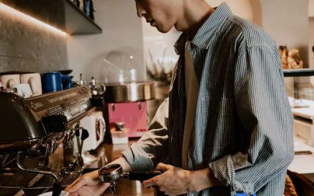 INisle|Skyview Hotel&Bar