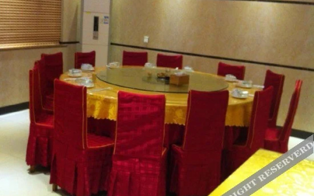 Shanquan Resort Hotel