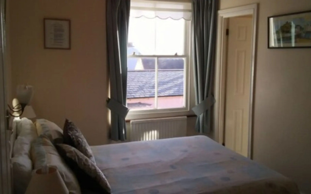 Myrtle House Hotel