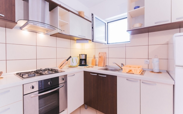 Apartment Mari - sea view apartments: A1 Borna Nemira, Riviera Omis