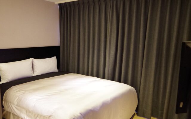 Ehouse Hotel XiNing Banch