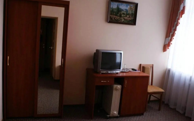 Королевский двор — фото
