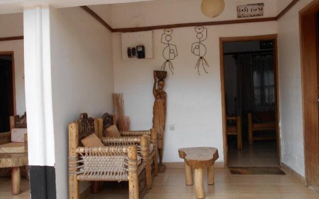 Chel and Vade Cottages