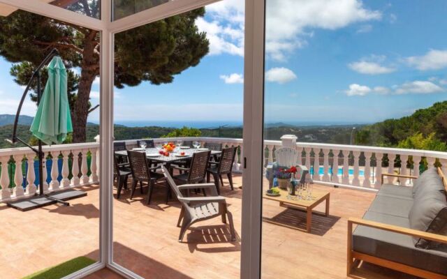 House Mercury Lloret de Mar