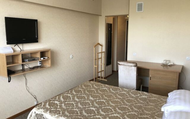 Seven Hotel Bishkek