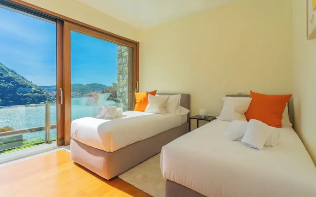 Villa Infinity by Rent all Como