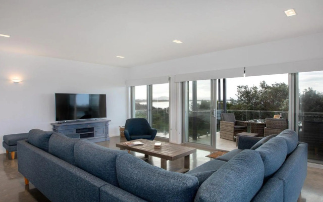 Catalina - brand new house
