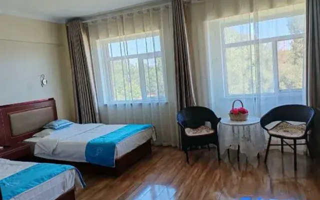 Tacheng Youyuan Business Hotel