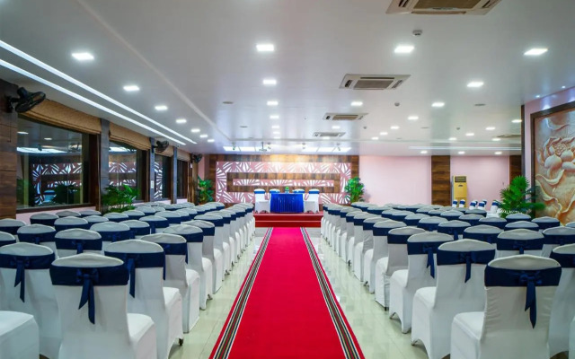 Hotel Mansha Regency