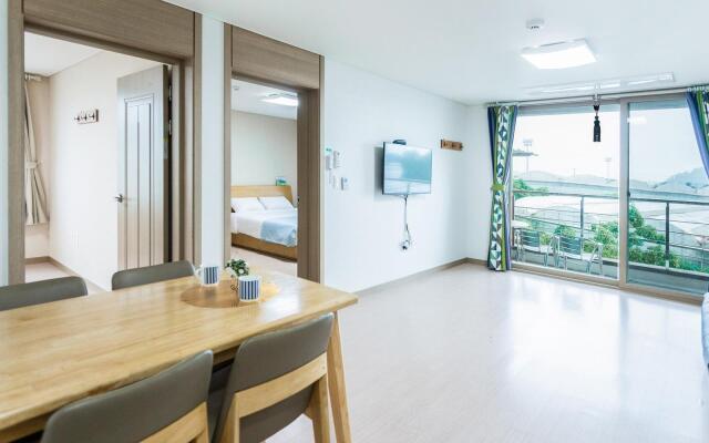 Seogwipo Dorami Pension