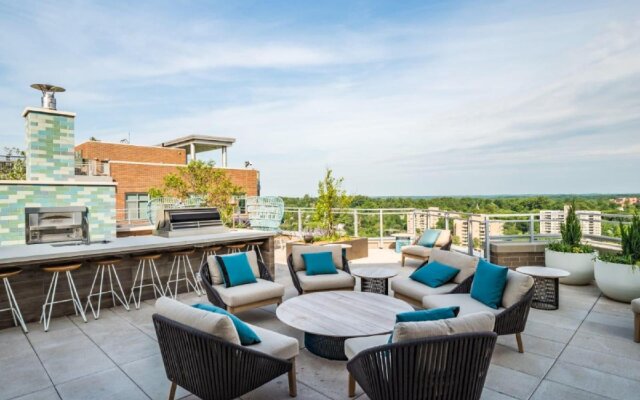 Global Luxury Suites Bethesda Chevy Chase