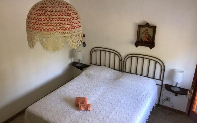 Robertas Villa - Home Holiday