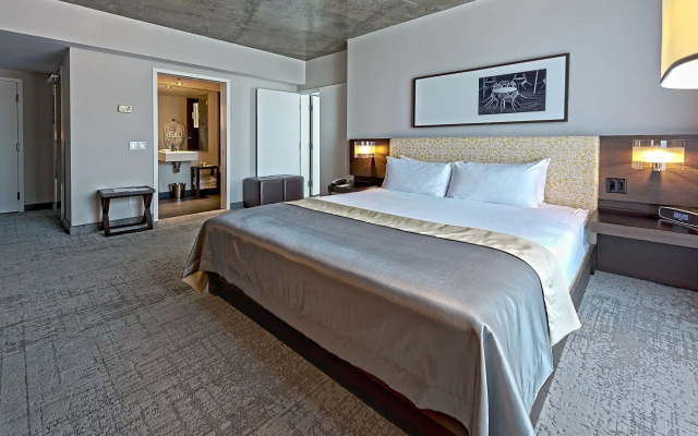 Hotel 10