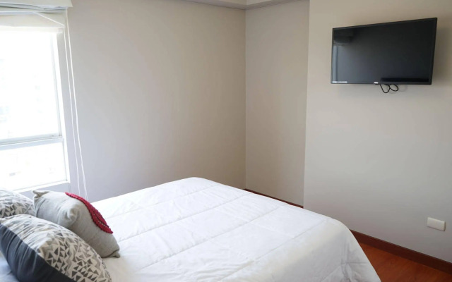 Miraflores Luxury Apartments Alcanfores