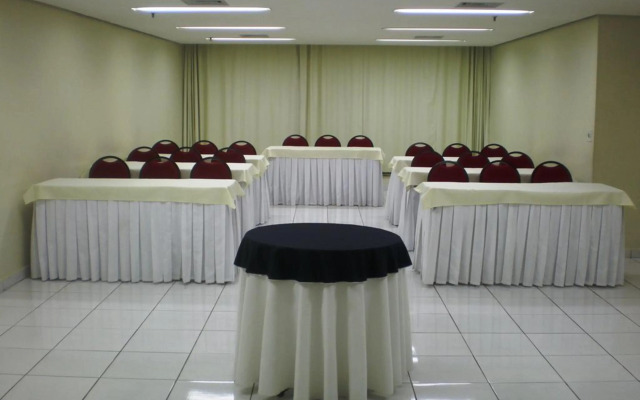 Blue Tree Garden Bauru