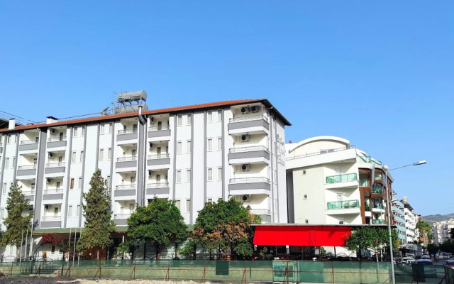 Sailor Apart Hotel