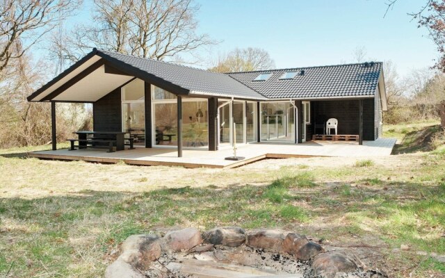 8 Person Holiday Home in Hundested