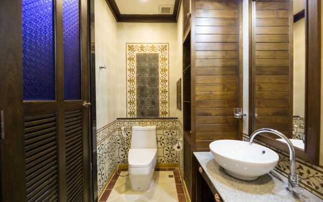 Floral Hotel Thapae Gate Chiangmai