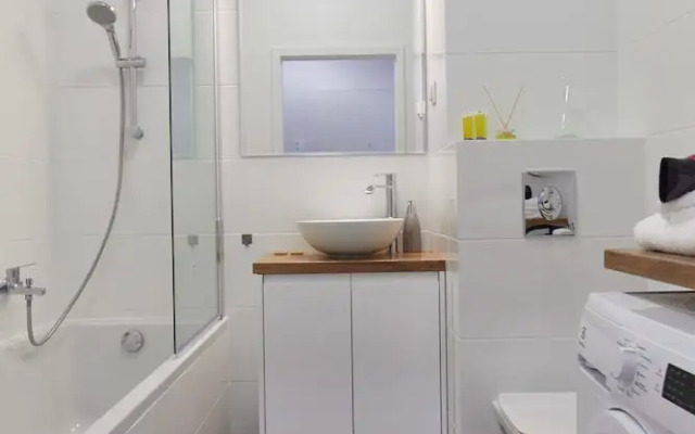 Sluzewiec Sunny Apartment