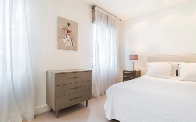 Lovely 3 bedroom house South Kensington