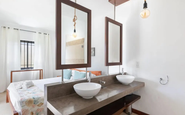 Athena Villa D10