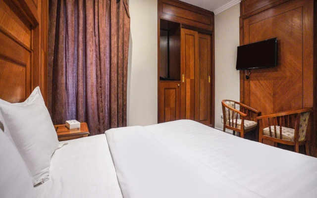 OYO 650 Dhiyafat Dallah Hotel