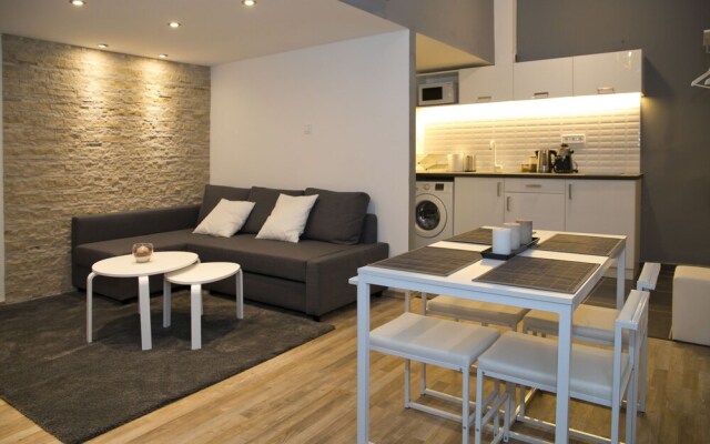 BPM-Fancy Apartment of Budapest