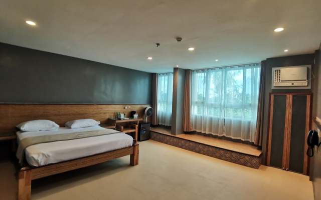 Mango Valley Hotel 5
