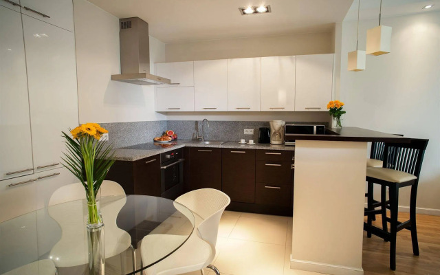 Platinum Towers E-Apartments