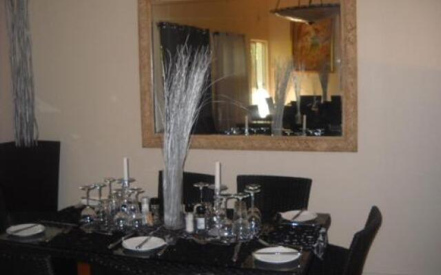 The Beverly Hills Guest Lodge