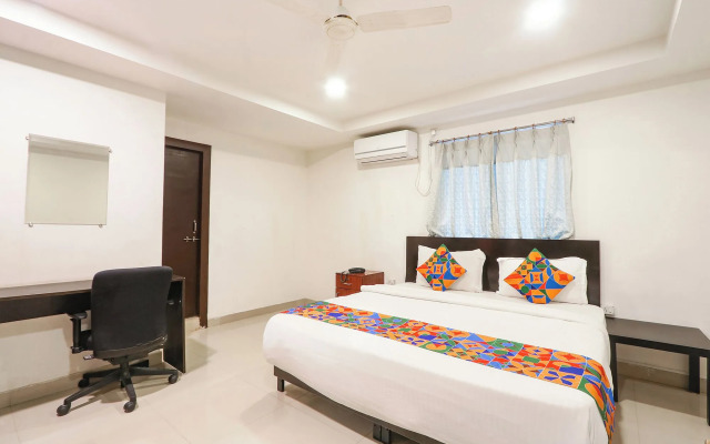 OYO Flagship 69518 Blue Dawn Dlf