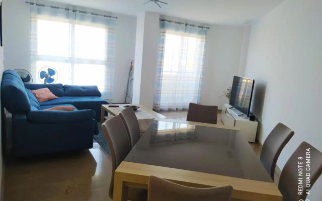 Apartamento en sol, Ador